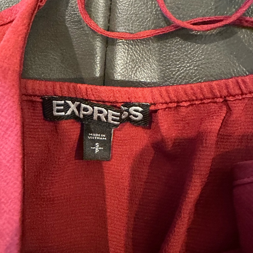 Express Tank - Picture 3 of 3